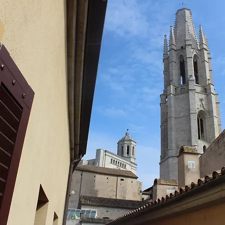 Apartamento En El Centro Historico * خيرونا
